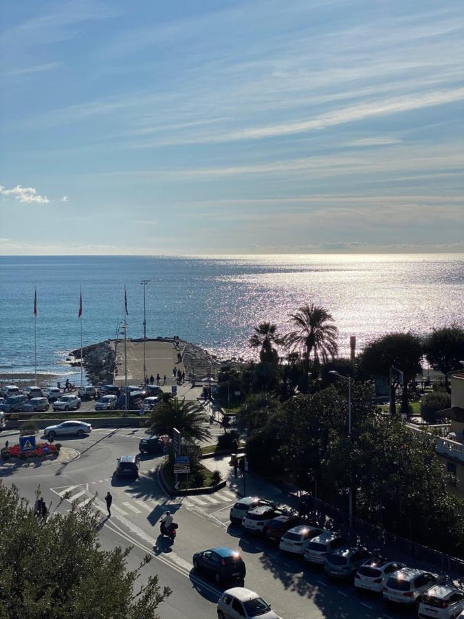 Casa Al Mare Apartment Вараце Екстериор снимка
