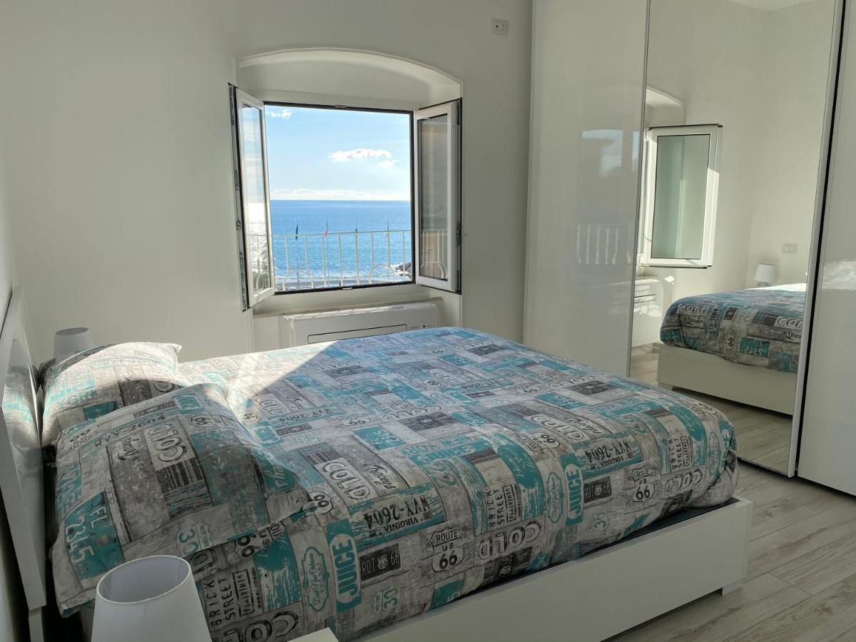 Casa Al Mare Apartment Вараце Екстериор снимка