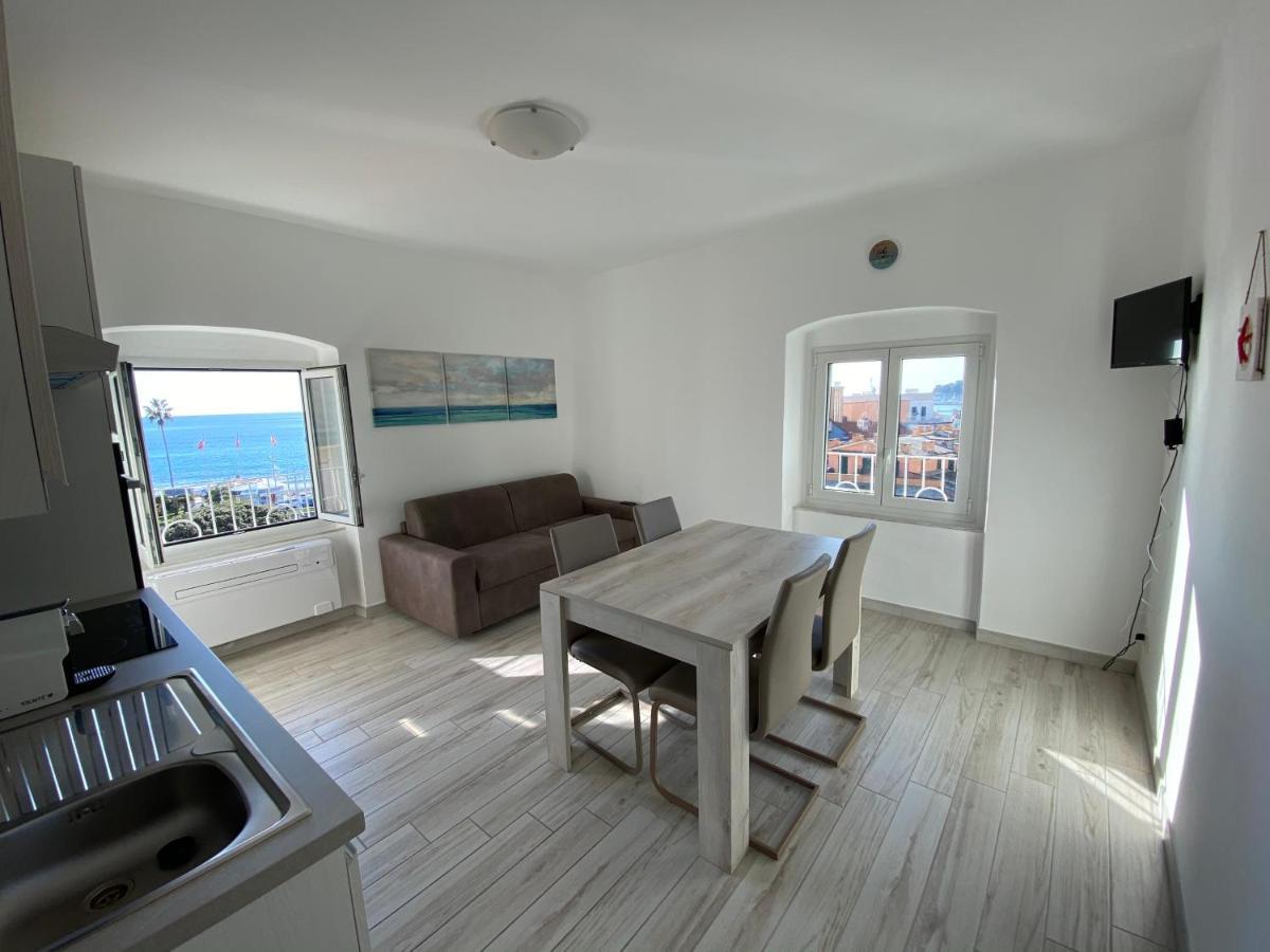Casa Al Mare Apartment Вараце Екстериор снимка